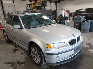 2003 BMW 3 Series 330xi with VIN WBAEW534X3PG22455, listed as a IAAI auction lot 42736040 with 165,935 mi miles and . Bid and sale history available at DreamBid. Image 1.