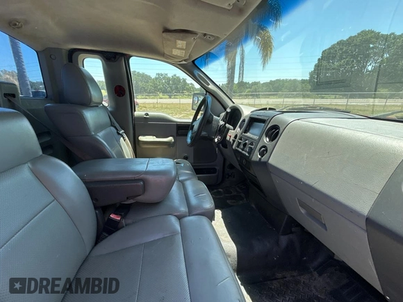2007 Ford F-150 XL with VIN 1FTRF12W47KB40354, listed as a Copart auction lot 53722065 with 347,761 mi miles and Clean title. Bid and sale history available at DreamBid. Image 5.