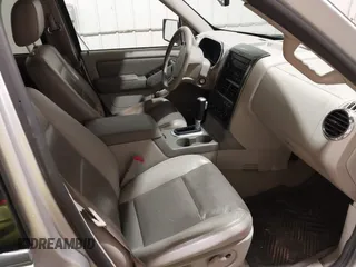 2006 Ford Explorer XLT с VIN 1FMEU73856UB59887, выставлен на аукционе IAAI как лот 41462046 с пробегом Не указан миль и . История ставок и продаж доступна на DreamBid. Изображение 5.