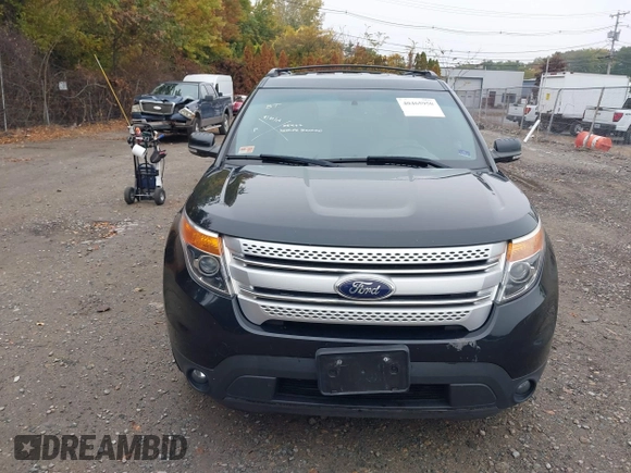 2014 Ford Explorer XLT z VIN 1FM5K8D87EGA95018, wystawiony jako IAAI lot #40465950 z przebiegiem 127 634 mil mil oraz . Historia ofert i sprzedaży dostępna na DreamBid. Obrazek 12.