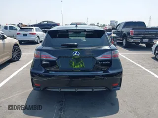 2016 Lexus CT 200h with VIN JTHKD5BH9G2253389, listed as a IAAI auction lot 42594365 with 72,577 mi miles and . Bid and sale history available at DreamBid. Image 17.