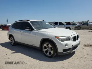 2013 BMW X1 28i z VIN WBAVM1C50DVW41615, wystawiony jako Copart lot #51329525 z przebiegiem 120 642 mil mil oraz Szkoda całkowita • Salvage title. Historia ofert i sprzedaży dostępna na DreamBid. Obrazek 4.