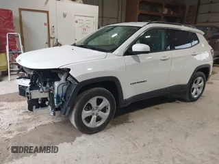 2020 Jeep Compass Altitude z VIN 3C4NJDBB6LT252156, wystawiony jako IAAI lot #42507699 z przebiegiem 47 261 mil mil oraz . Historia ofert i sprzedaży dostępna na DreamBid. Obrazek 20.