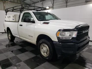 2020 Ram 2500 Tradesman with VIN 3C6MR4AJ5LG132667, listed as a Copart auction lot 48536505 with 177,332 mi miles and Clean Title. Bid and sale history available at carsss.com. Image 4.