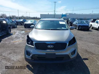 2017 Kia Sorento LX with VIN 5XYPGDA33HG320641, listed as a IAAI auction lot 41971820 with 65,838 mi miles. Bid and sale history available at carsss.com. Image 12.