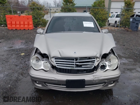 2007 Mercedes-Benz C 280 Luxury with VIN WDBRF92H27F882209, listed as a IAAI auction lot 41834105 with 174,656 mi miles and . Bid and sale history available at DreamBid. Image 6.