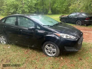 2019 Ford Fiesta SE with VIN 3FADP4BJ2KM122133, listed as a Copart auction lot 54448725 with 122,930 mi miles and Clean Title. Bid and sale history available at carsss.com. Image 1.