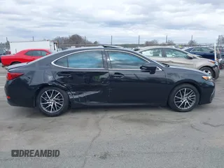 2018 Lexus ES with VIN 58ABK1GG0JU088946, listed as a IAAI auction lot 41720270 with 154,064 mi miles. Bid and sale history available at carsss.com. Image 13.