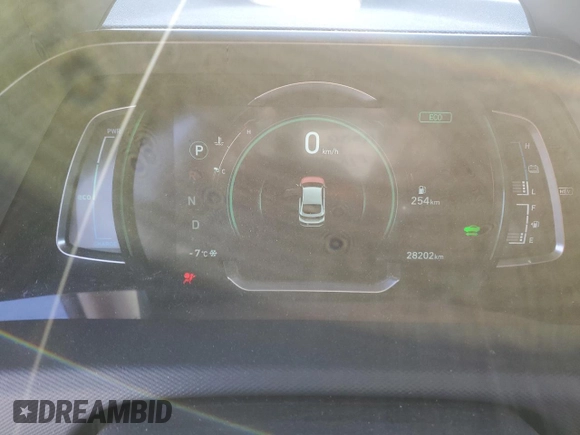 2020 Hyundai Ioniq SE with VIN KMHC65LD1LU234437, listed as a Copart auction lot 46752515 with 28,202 mi miles and Salvage title. Bid and sale history available at DreamBid. Image 9.