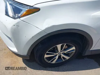 2018 Toyota RAV4 XLE with VIN JTMWFREV7JJ199383, listed as a IAAI auction lot 41859890 with 41,408 mi miles. Bid and sale history available at carsss.com. Image 21.