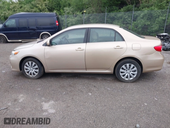 2013 Toyota Corolla L with VIN 2T1BU4EE8DC018511, listed as a IAAI auction lot 42174227 with 158,939 mi miles. Bid and sale history available at carsss.com. Image 15.
