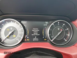 2021 Maserati Levante GranSport with VIN ZN661XUS0MX363874, listed as a Copart auction lot 73526194 with 83,119 mi miles and Clean Title. Bid and sale history available at carsss.com. Image 9.