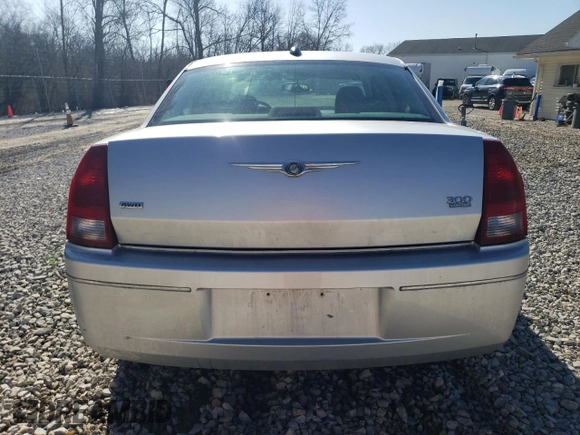 2005 Chrysler 300 Touring AWD with VIN 2C3JK53GX5H624772, listed as a Copart auction lot 50814845 with 119,115 mi miles and Salvage Title. Bid and sale history available at DreamBid. Image 6.