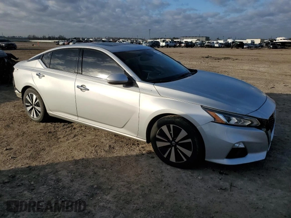 2020 Nissan Altima 2.5 SL with VIN 1N4BL4EV8LC163595, listed as a Copart auction lot 48329855 with 94,797 mi miles and Salvage Title. Bid and sale history available at carsss.com. Image 4.