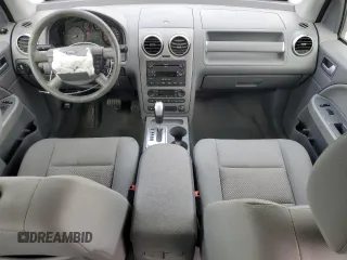 2005 Ford Freestyle SEL with VIN 1FMDK02115GA57335, listed as a Copart auction lot 42276885 with 169,774 mi miles and Clean Title. Bid and sale history available at carsss.com. Image 8.