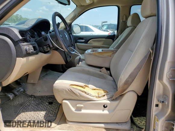 2007 Chevrolet Tahoe LS with VIN 1GNFC13067R251640, listed as a Copart auction lot 59042805 with 180,205 mi miles and Salvage title. Bid and sale history available at DreamBid. Image 7.