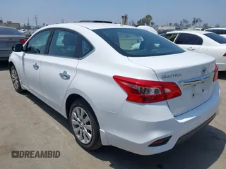 2017 Nissan Sentra SV with VIN 3N1AB7AP4HY321689, listed as a IAAI auction lot 42373727 with 34,331 mi miles and . Bid and sale history available at DreamBid. Image 3.