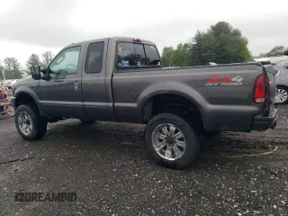 2004 Ford F-250 XL with VIN 1FTNX21L34EB78306, listed as a Copart auction lot 55999695 with 170,803 mi miles and Clean title. Bid and sale history available at DreamBid. Image 2.