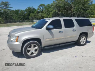2007 Chevrolet Suburban LS with VIN 1GNFC16027J253685, listed as a Copart auction lot 52257635 with 247,317 mi miles and Clean Title. Bid and sale history available at carsss.com. Image 1.