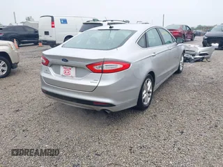 2015 Ford Fusion SE with VIN 3FA6P0HD5FR252340, listed as a IAAI auction lot 42389846 with 61,872 mi miles and . Bid and sale history available at DreamBid. Image 4.