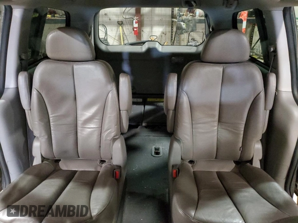 2011 Kia Sedona EX with VIN KNDMH4C79B6398495, listed as a Copart auction lot 47064174 with 169,328 mi miles and Salvage Title. Bid and sale history available at carsss.com. Image 10.