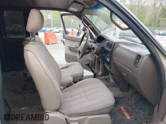 1996 Toyota Tacoma with VIN 4TAWM72N1TZ106162, listed as a IAAI auction lot 42056780 with 241,430 mi miles and . Bid and sale history available at DreamBid. Image 5.
