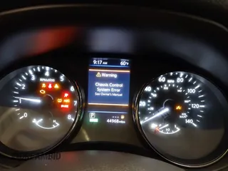 2018 Nissan Rogue SV z VIN JN8AT2MV4JW324343, wystawiony jako IAAI lot #41953349 z przebiegiem 44 968 mil mil oraz . Historia ofert i sprzedaży dostępna na DreamBid. Obrazek 7.