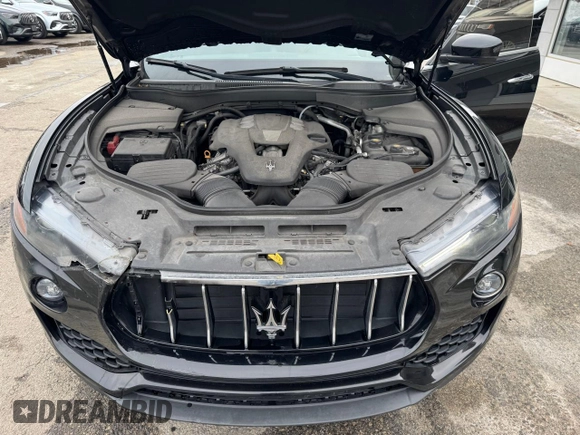 2018 Maserati Levante z VIN ZN661XUA4JX304412, wystawiony jako Copart lot #48468805 z przebiegiem 98 541 mil mil oraz Tytuł czysty. Historia ofert i sprzedaży dostępna na DreamBid. Obrazek 7.