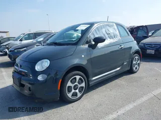 2017 FIAT 500e with VIN 3C3CFFGE1HT609228, listed as a IAAI auction lot 42102842 with 63,673 mi miles. Bid and sale history available at carsss.com. Image 2.