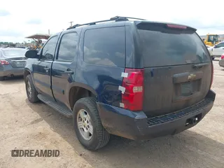 2007 Chevrolet Tahoe LS with VIN 1GNFC13CX7R264532, listed as a IAAI auction lot 42425650 with 254,286 mi miles and . Bid and sale history available at DreamBid. Image 3.