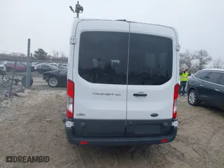 2016 Ford Transit Passenger Wagon XL with VIN 1FBZX2CM5GKA82811, listed as a IAAI auction lot 41733437 with 31,959 mi miles. Bid and sale history available at carsss.com. Image 16.