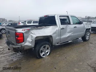 2018 Chevrolet Silverado 1500 Custom with VIN 3GCUKPEC6JG158864, listed as a IAAI auction lot 40902459 with 154,701 mi miles. Bid and sale history available at carsss.com. Image 4.