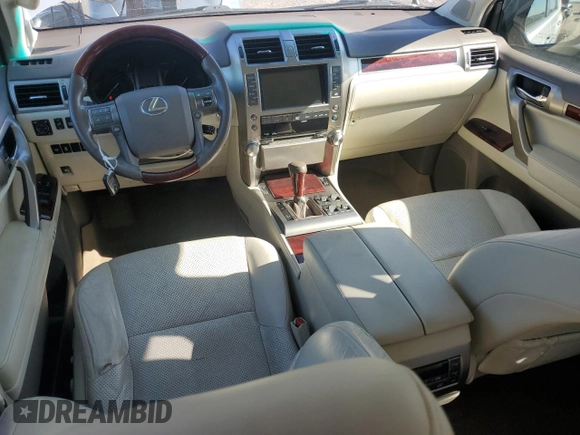 2013 Lexus GX 460 Premium z VIN JTJJM7FX5D5058424, wystawiony jako Copart lot #56698885 z przebiegiem 225 080 mil mil oraz Czysty tytuł • Clean title. Historia ofert i sprzedaży dostępna na DreamBid. Obrazek 8.