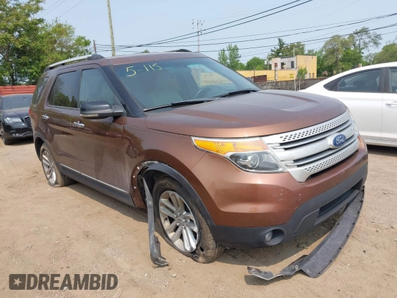 2011 Ford Explorer XLT with VIN 1FMHK7D83BGA31531, listed as a IAAI auction lot 42412686 with 236,673 mi miles and . Bid and sale history available at DreamBid. Image 1.