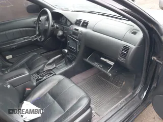 1998 Nissan Maxima GXE z VIN JN1CA21A7WM805575, wystawiony jako IAAI lot #41726198 z przebiegiem Nie podano mil oraz . Historia ofert i sprzedaży dostępna na DreamBid. Obrazek 5.