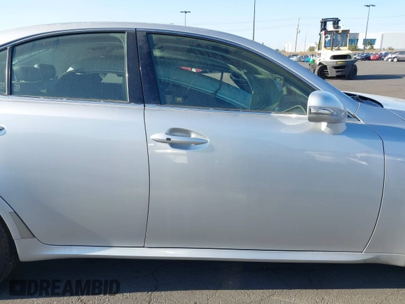 2011 Lexus IS 250 with VIN JTHBF5C27B5156476, listed as a IAAI auction lot 42282337 with 173,288 mi miles and . Bid and sale history available at DreamBid. Image 14.