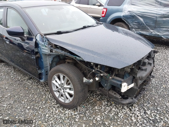 2016 Mazda Mazda3 i Grand Touring with VIN JM1BM1N73G1337274, listed as a IAAI auction lot 41851662 with 44,160 mi miles. Bid and sale history available at carsss.com. Image 6.