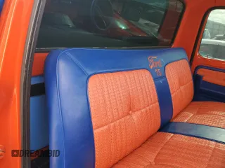 1975 Ford F-150 z VIN F15MLX09534, wystawiony jako Copart lot #43406975 z przebiegiem 71 117 mil mil oraz Czysty tytuł • Clean title. Historia ofert i sprzedaży dostępna na DreamBid. Obrazek 10.