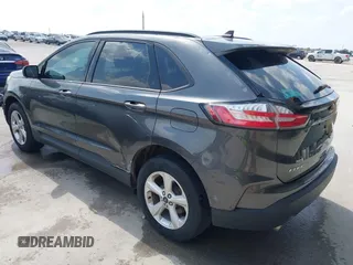 2020 Ford Edge SE z VIN 2FMPK3G99LBB59628, wystawiony jako IAAI lot #42403314 z przebiegiem 62 066 mil mil oraz . Historia ofert i sprzedaży dostępna na DreamBid. Obrazek 3.