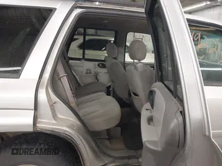 2006 Chevrolet TrailBlazer LS with VIN 1GNDT13S662135807, listed as a IAAI auction lot 41992238 with Not Provided miles and . Bid and sale history available at DreamBid. Image 8.