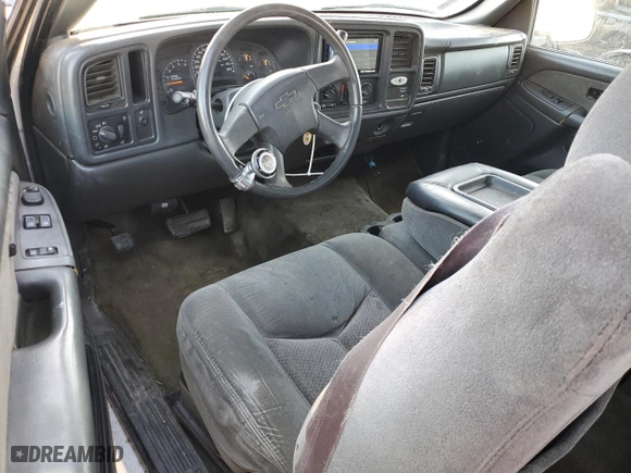 2003 Chevrolet Silverado 1500 LS with VIN 2GCEC19X831392379, listed as a Copart auction lot 46167325 with 0 mi miles and Salvage Title. Bid and sale history available at carsss.com. Image 8.