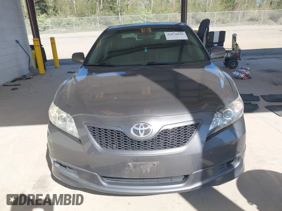 2009 Toyota Camry LE z VIN 4T1BK46K09U592438, wystawiony jako IAAI lot #42078810 z przebiegiem 164 582 mil mil oraz . Historia ofert i sprzedaży dostępna na DreamBid. Obrazek 11.
