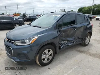 2022 Chevrolet Trax LT z VIN KL7CJLSM8NB559509, wystawiony jako Copart lot #58943415 z przebiegiem 38 683 mil mil oraz Szkoda całkowita • Salvage title. Historia ofert i sprzedaży dostępna na DreamBid. Obrazek 1.