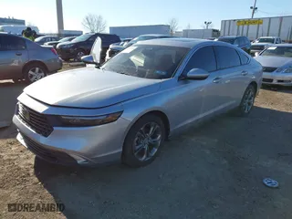 2024 Honda Accord Sedan EX with VIN 1HGCY1F33RA053412, listed as a IAAI auction lot 41579490 with 2,518 mi miles. Bid and sale history available at carsss.com. Image 17.