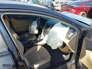 2012 Hyundai Sonata GLS PZEV with VIN 5NPEB4ACXCH347231, listed as a IAAI auction lot 41738077 with 246,034 mi miles. Bid and sale history available at carsss.com. Image 5.