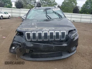 2019 Jeep Cherokee Latitude Plus с VIN 1C4PJMLB6KD431485, выставлен на аукционе Copart как лот 62214945 с пробегом 94 099 миль миль и Списание • Salvage title. История ставок и продаж доступна на DreamBid. Изображение 5.