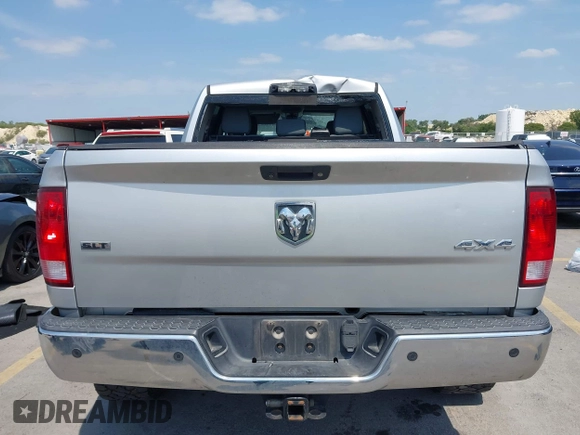 2015 Ram 2500 SLT with VIN 3C6UR5ML9FG611388, listed as a IAAI auction lot 42045503 with 164,547 mi miles and . Bid and sale history available at DreamBid. Image 17.