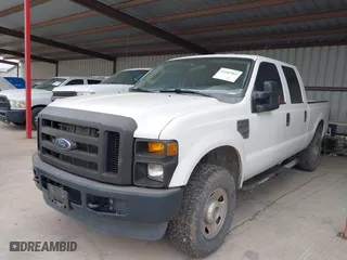 2009 Ford Super Duty F-250 SRW XL with VIN 1FTSW21509EA17989, listed as a IAAI auction lot 41602961 with 153,087 mi miles. Bid and sale history available at carsss.com. Image 22.