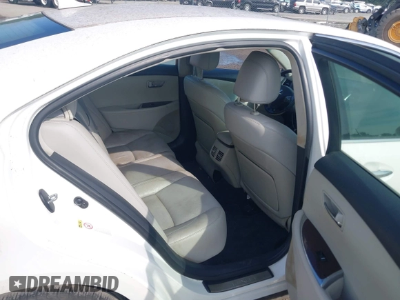 2012 Lexus ES 330 with VIN JTHBK1EG4C2485457, listed as a IAAI auction lot 42723326 with 204,256 mi miles and . Bid and sale history available at DreamBid. Image 8.