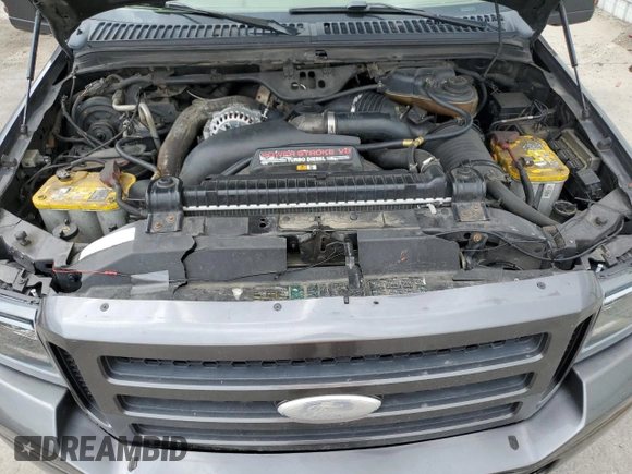 2006 Ford F-250 XL z VIN 1FTSW21P76EB60709, wystawiony jako Copart lot #62276565 z przebiegiem 241 373 mil mil oraz Szkoda całkowita • Salvage title. Historia ofert i sprzedaży dostępna na DreamBid. Obrazek 11.